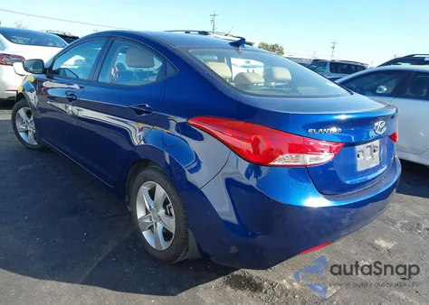 2013 Hyundai Elantra Gls z USA, uszkodzony, nr VIN KMHDH4AEXDU809561